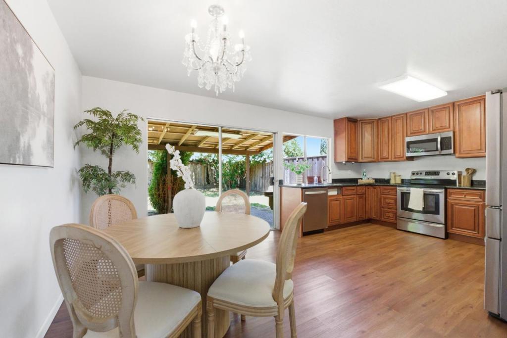 301 Martinvale Lane