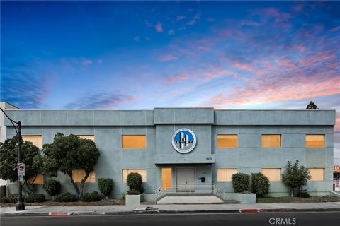 2181 S Atlantic Commerce CA 90040