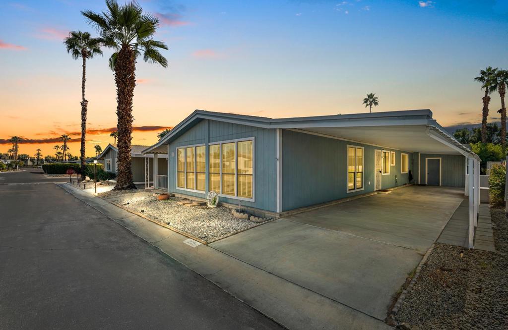 The Canyon - Manufactured In Park