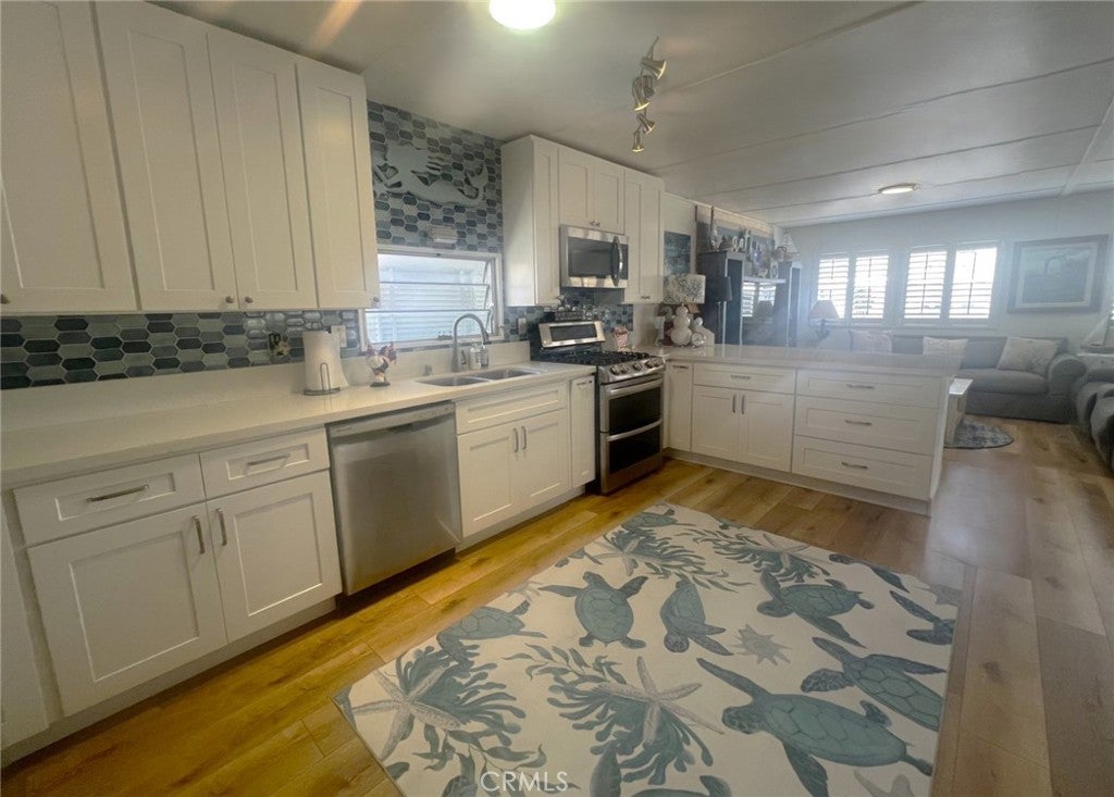 246 S Bayside Way, Newport Beach CA 82660 - Photo 9