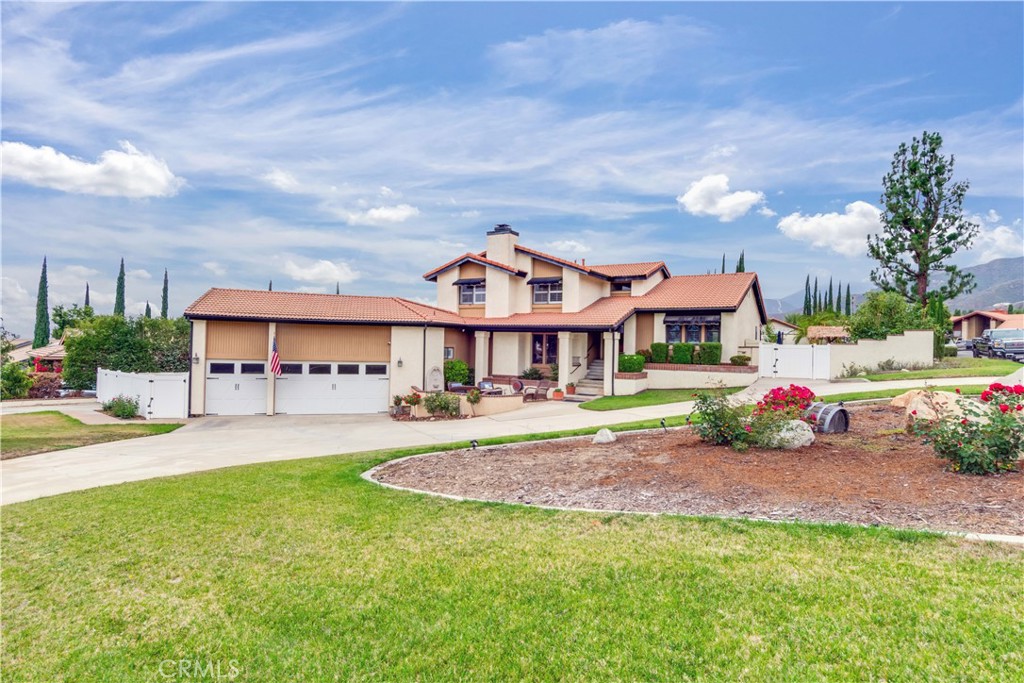 2429 Cliff Road