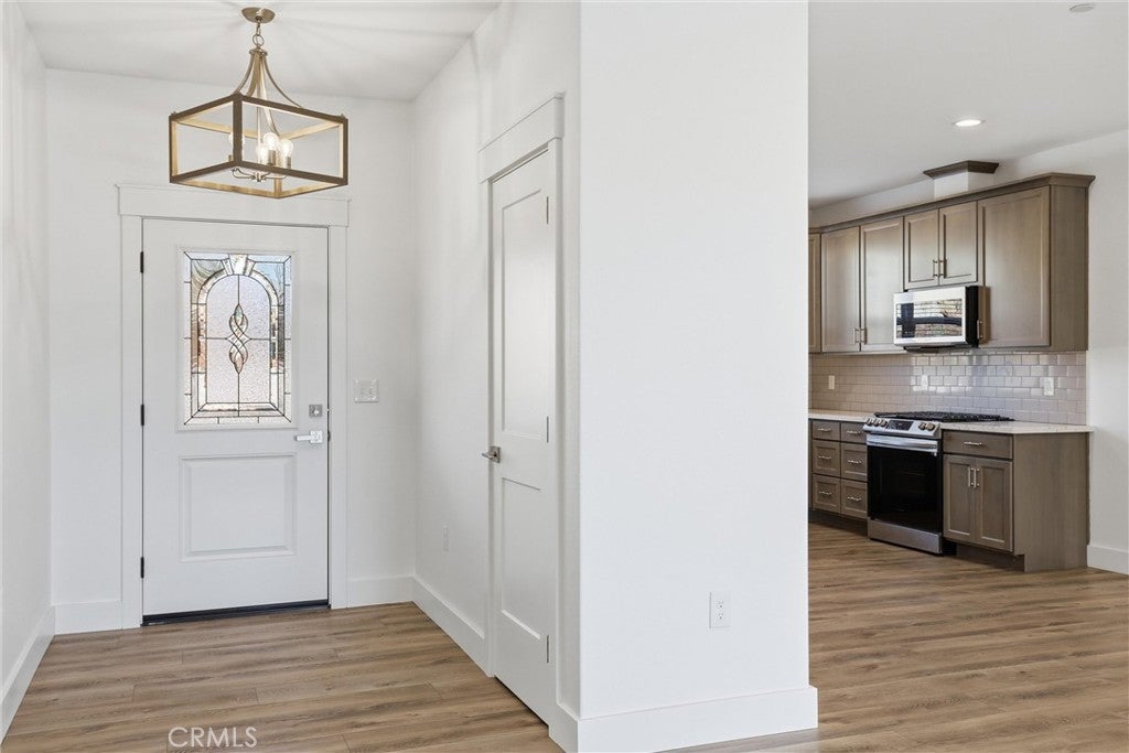 196 Valley Ridge