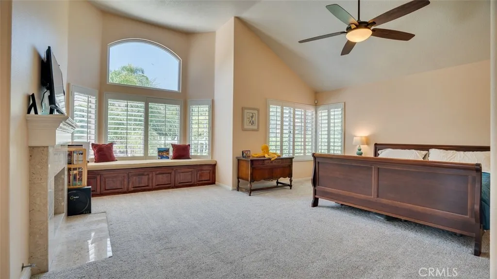 Upland, California 91784, United States, 4 Bedrooms Bedrooms, ,4 BathroomsBathrooms,Residential,Pending,166036