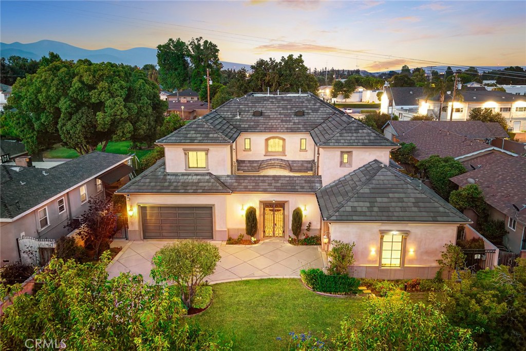 2600 S 2nd Avenue