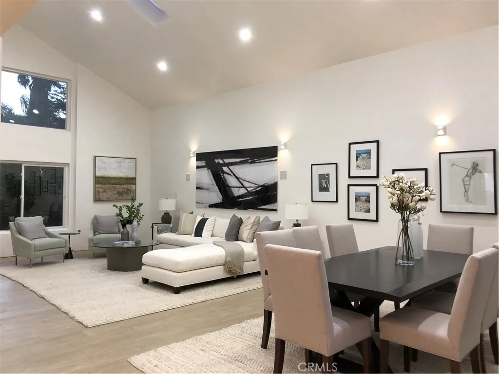 Valley Village, California 91607, United States, 4 Bedrooms Bedrooms, ,3 BathroomsBathrooms,Residential,Active,235950