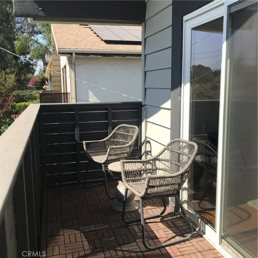 Valley Village, California 91607, United States, 4 Bedrooms Bedrooms, ,3 BathroomsBathrooms,Residential,Active,235950