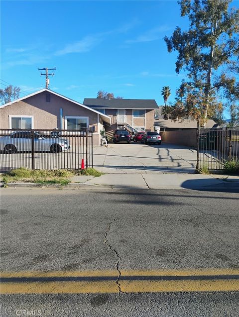 Photo of 21862 Dracaea Ave, Moreno Valley, CA 92553 (MLS # IV26061251)