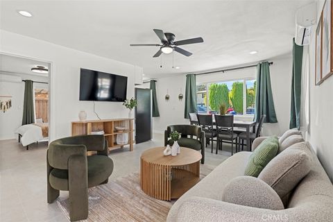 Photo of 1101 Bonita Street, Tustin, CA 92780 (MLS # OC25220953)