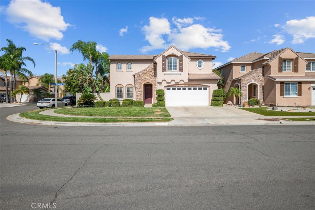 23312 White Oak Lane