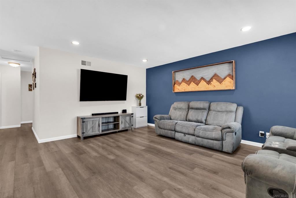 4077 Marcwade Dr, San Diego CA 92154
