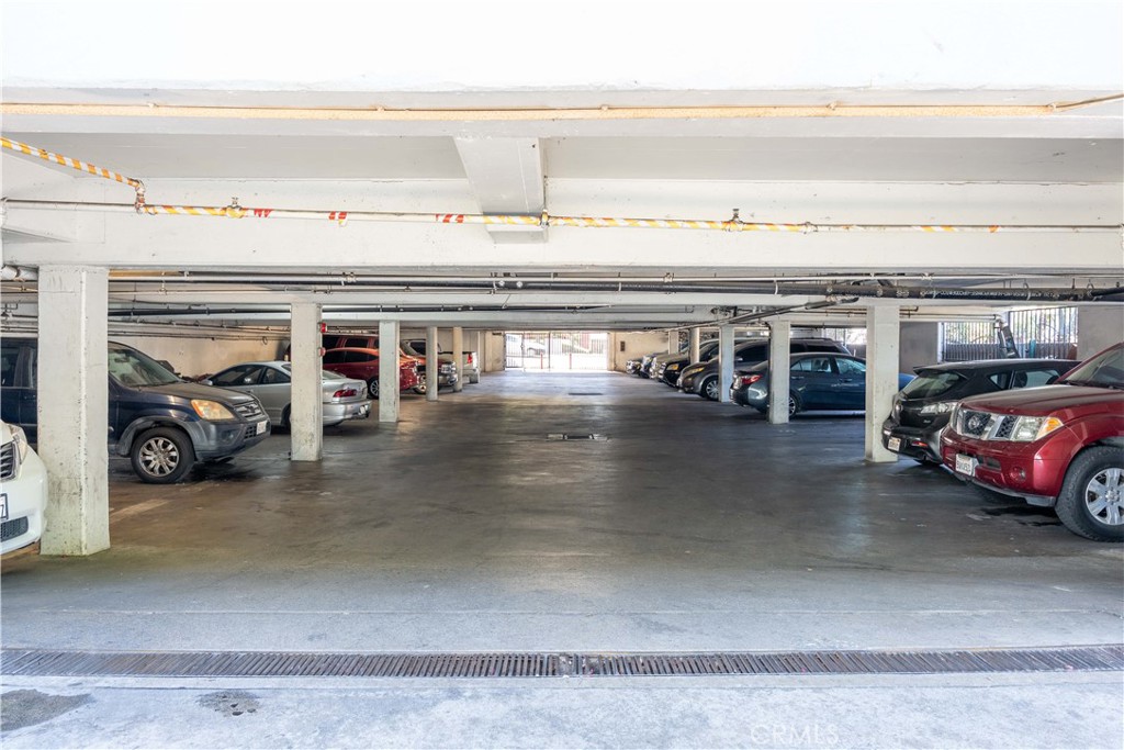 13061 Vanowen Street