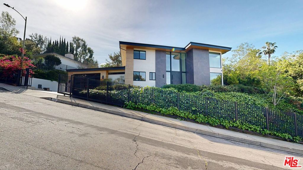 11428 Dona Lola Drive