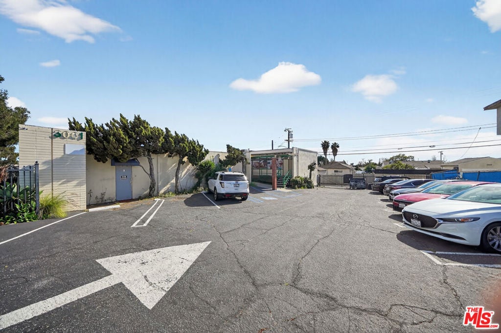 3001 W Beverly Boulevard