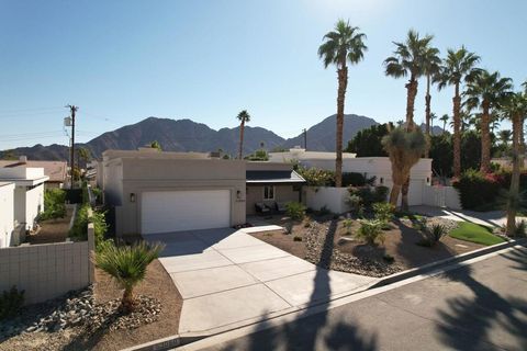 Photo of 53060 Avenida Juarez, La Quinta, CA 92253 (MLS # 219145830DA)
