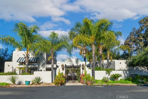 19250 Corte Palabras Murrieta CA 92562