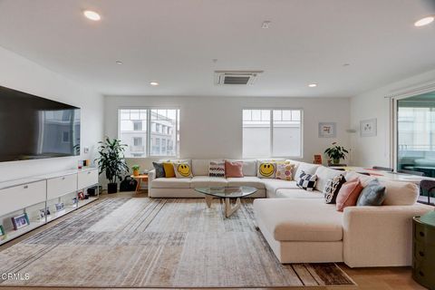 Tiny photo for 2810 Wagon Wheel Road #304, Oxnard, CA 93036 (MLS # V1-32127)