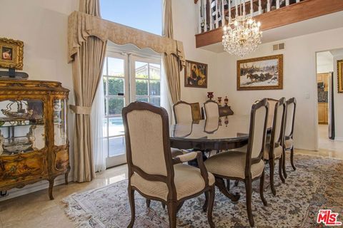 Tiny photo for 2546 Cordelia Road, Los Angeles, CA 90049 (MLS # 26652441)