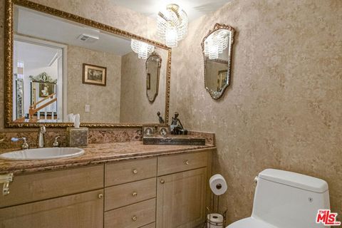 Tiny photo for 2546 Cordelia Road, Los Angeles, CA 90049 (MLS # 26652441)