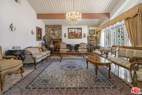 Tiny photo for 2546 Cordelia Road, Los Angeles, CA 90049 (MLS # 26652441)