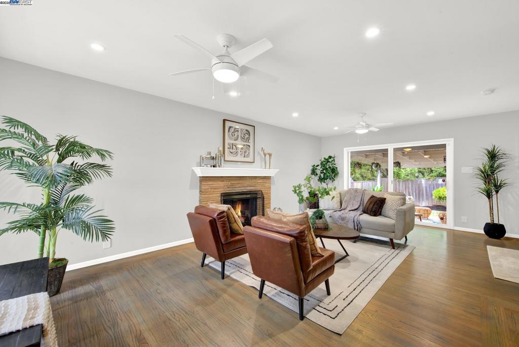 LAUREL DISTRICT - Residential Income