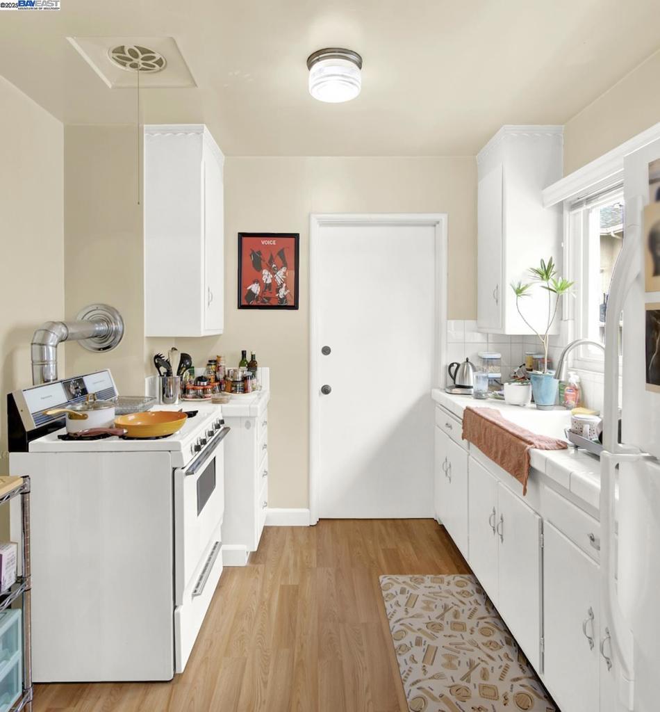 LAUREL DISTRICT - Residential Income