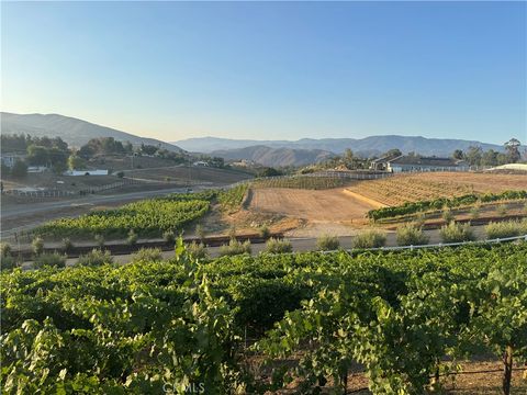 36191 Summit Cr Temecula CA 92592