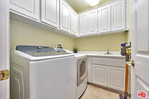 Tiny photo for 409 Spring Park Road, Camarillo, CA 93012 (MLS # 26651647)