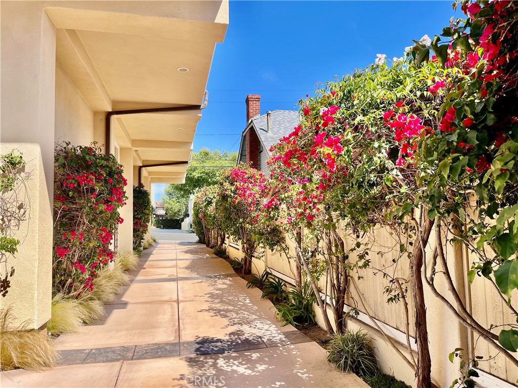 227 S Helberta Avenue B