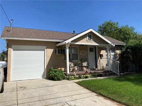 7444 Amigo Avenue Reseda CA 91335