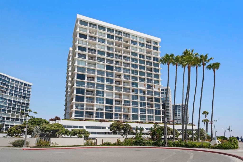 1720 Avenida Del Mundo #509