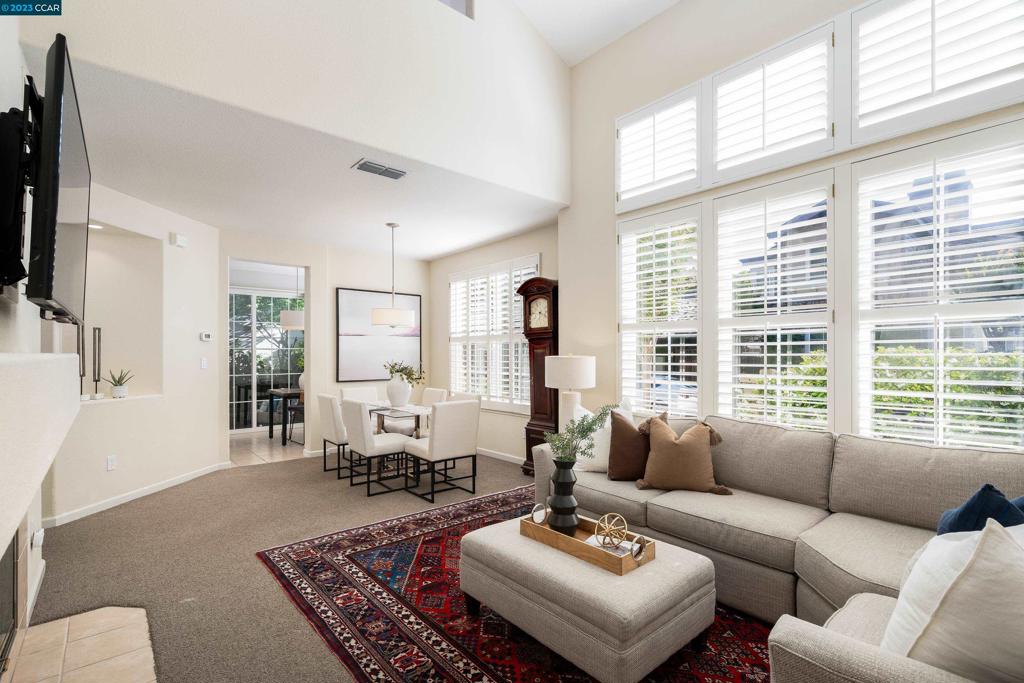 STONEYBROOK - Residential