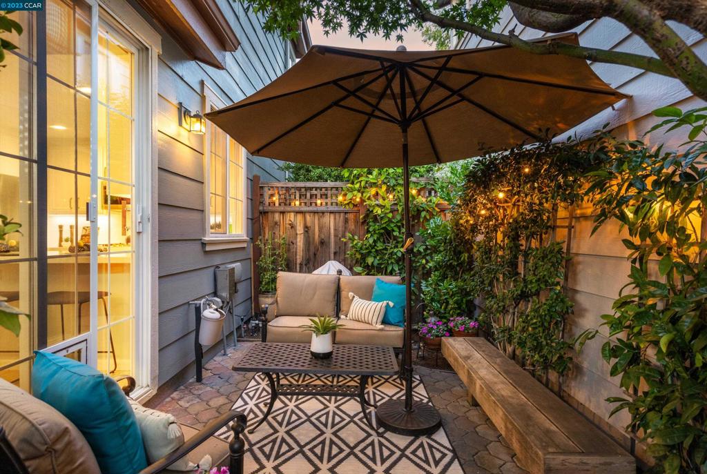 STONEYBROOK - Residential