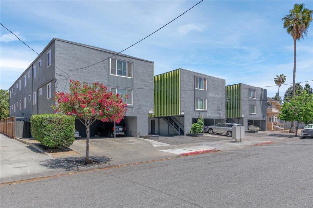 680 S 8th St is a stunning 27-unit apartment community located in the thriving city of San Jose, California. Situated on a 19,044 square feet parcel of land, the subject property was originally constructed in 1959 and has a gross building area of approximately 19,200 square feet, offering its tenants beautifully designed one-bedroom and two-bedroom floor plans. 680 S 8th St has recently undergone significant exterior and interior renovations. 16 of the 27 total units have been extensively renovated with updated kitchens, updated cabinetry, granite countertops, dual pane windows, updated fixtures, vinyl plank flooring and ceiling fans in bedrooms. This provides investors the opportunity to achieve significant rental premiums through interior renovations and additions on the remaining 11 units. Residents at 680 S 8th St also enjoy many convenient amenities including on-site laundry facilities, covered parking, community courtyard, BBQ picnic area, bocce ball court and bike storage.