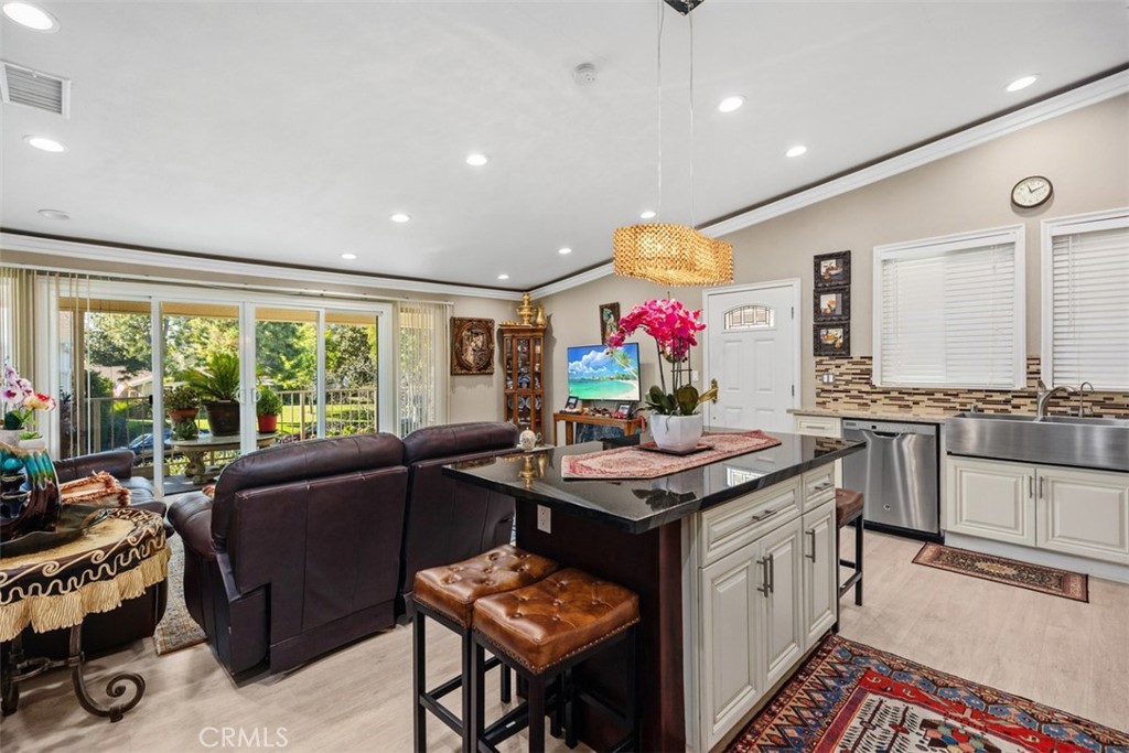 726 Avenida Majorca Q