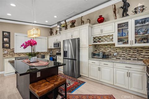 726 Avenida Majorca Q Laguna Woods CA 92637