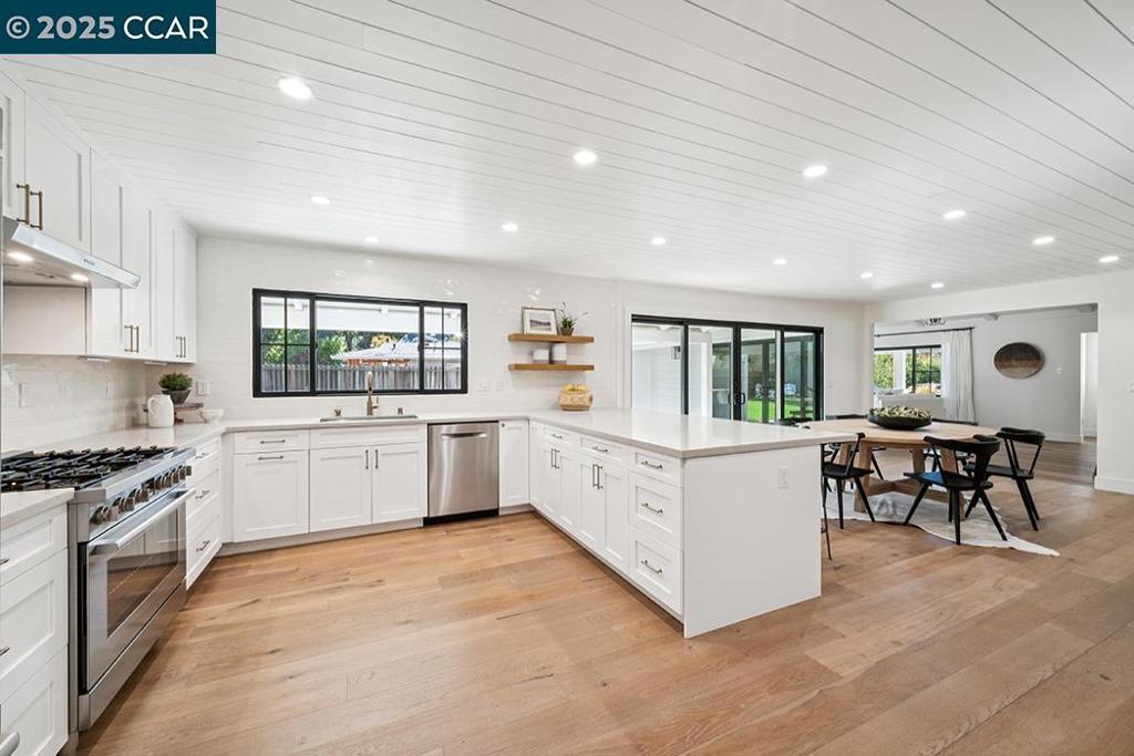 TRAILS AREA - Residential