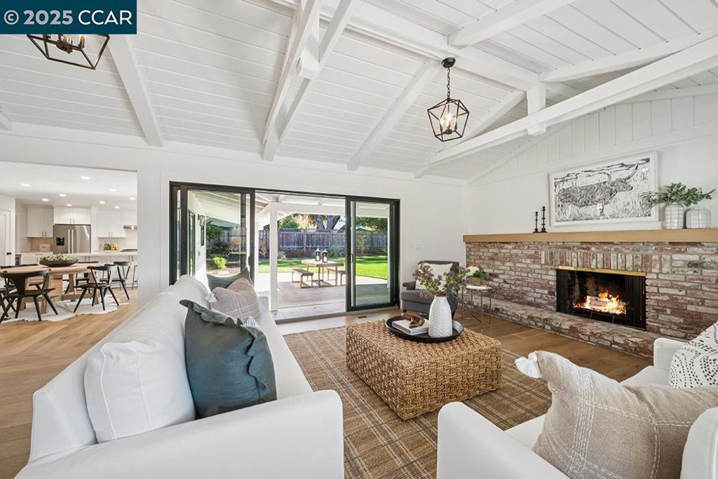 TRAILS AREA - Residential