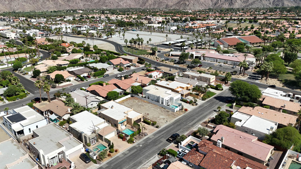 Desert Club Estates - Land