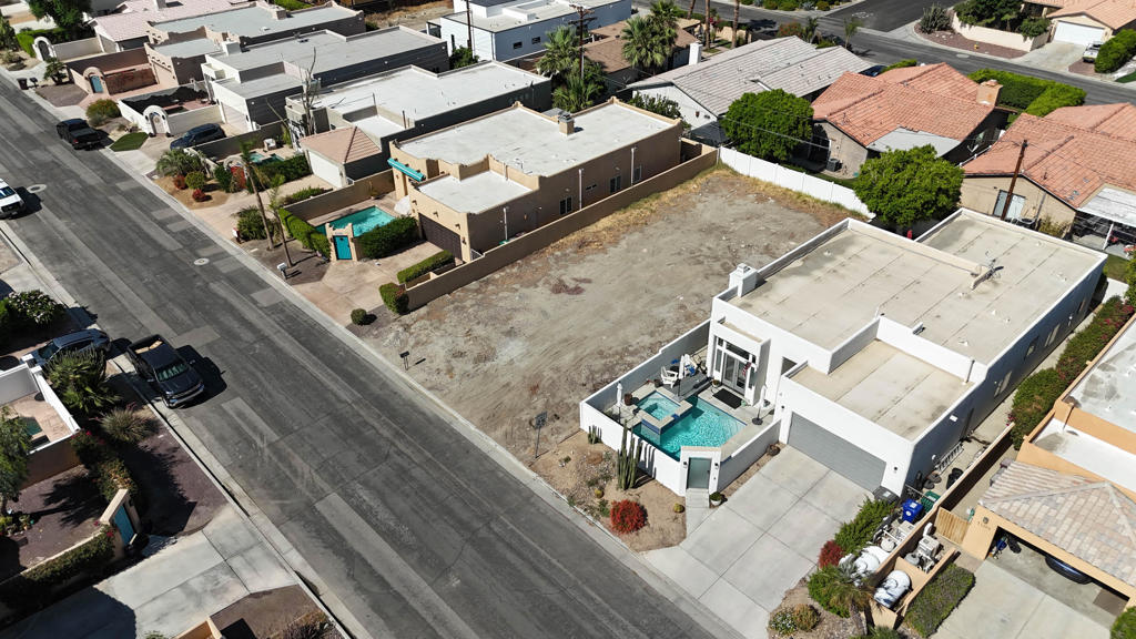 Lot 5 Calle Hueneme