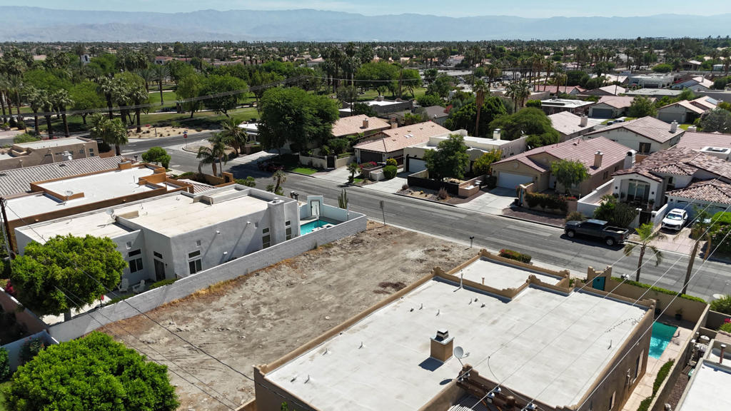 Desert Club Estates - Land