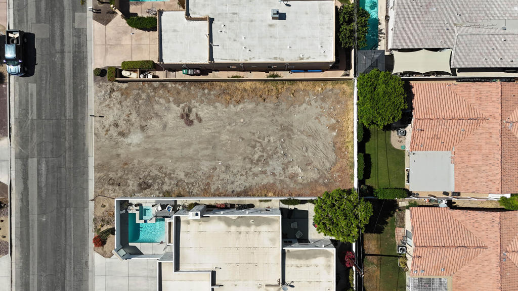 Desert Club Estates - Land