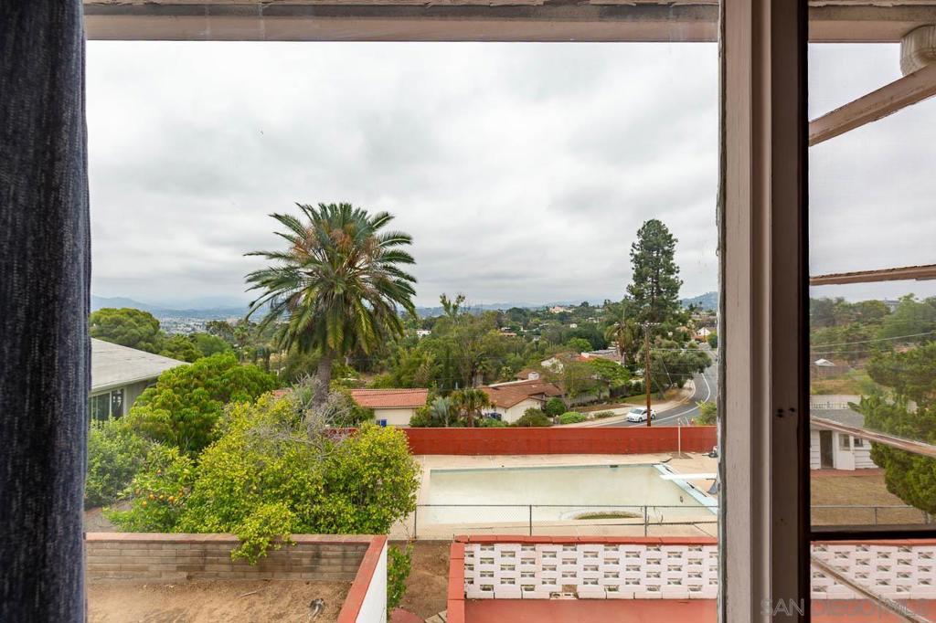 874 Hacienda Drive
