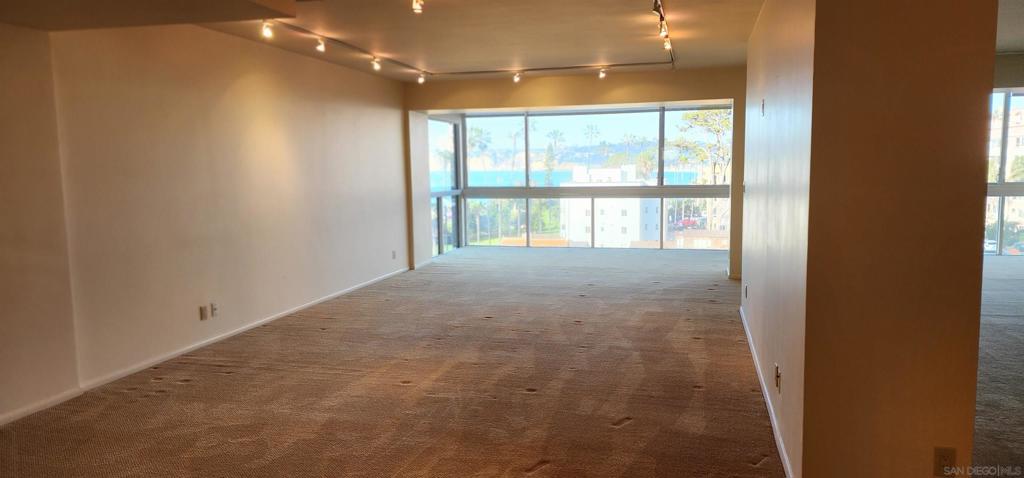 La Jolla - Residential Lease