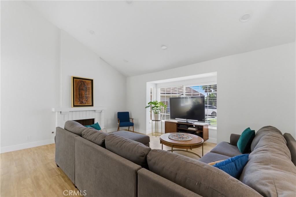 6 Blacksmith Circle