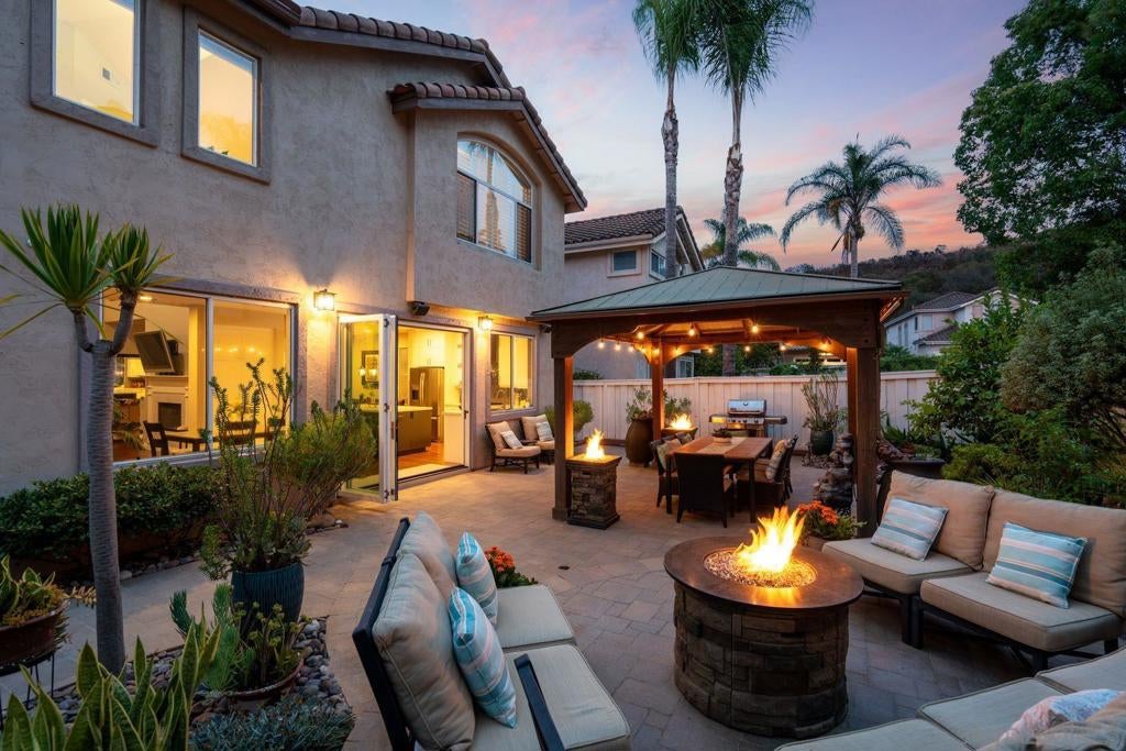 12585 Swan Canyon Place PL