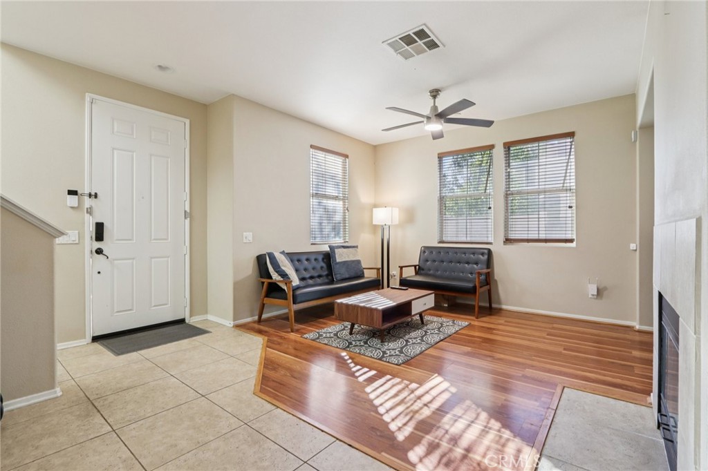 3374 Wind Chime Lane