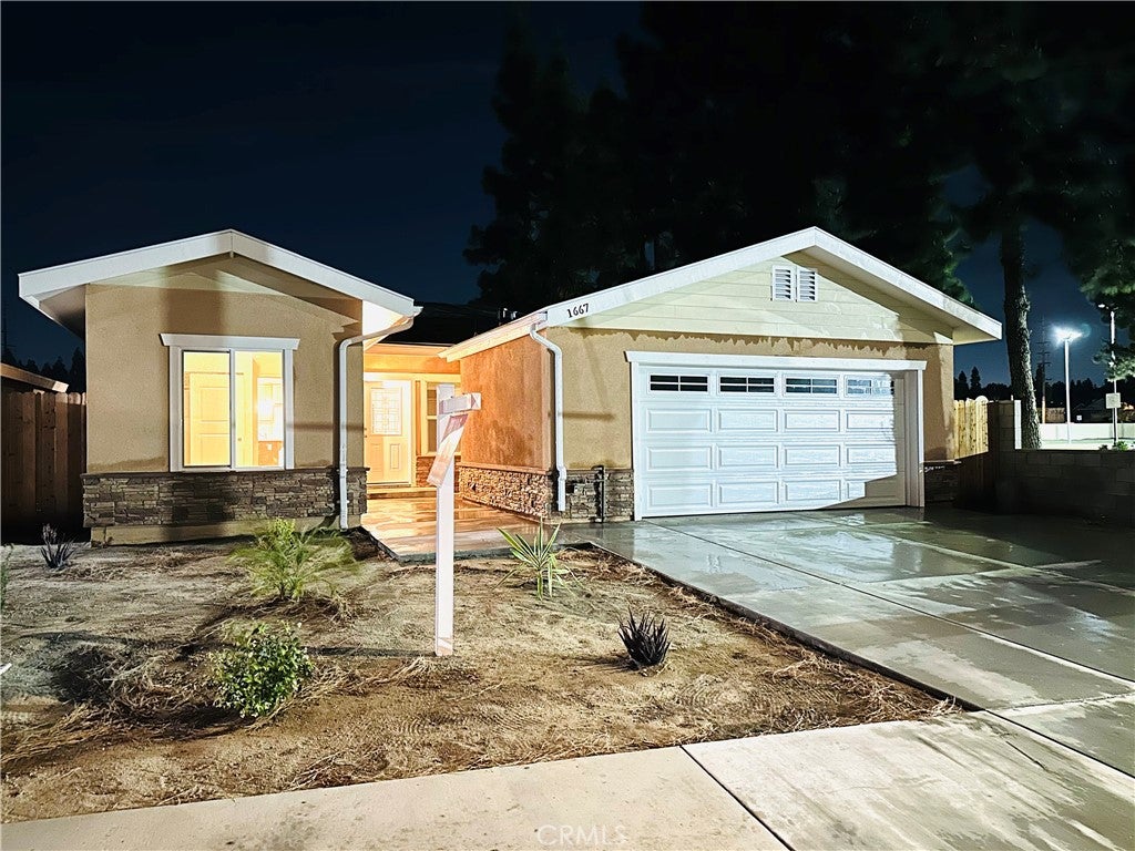 1667 Oak Street, Placentia CA 92870