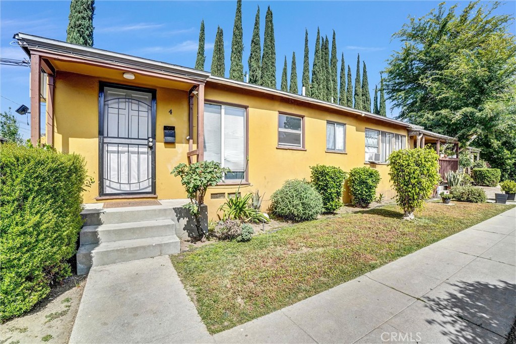 15212 Victory Blvd 4
