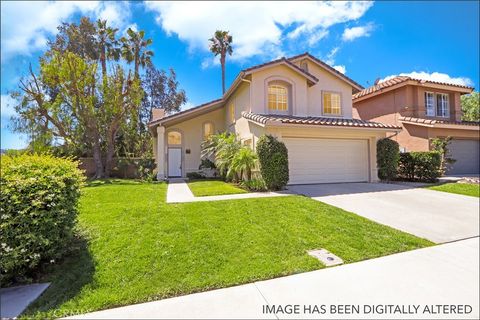 Photo of 14 Timberbluff, Aliso Viejo, CA 92656 (MLS # OC26067588)