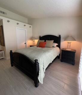 Royal Palms Condos - Residential Lease